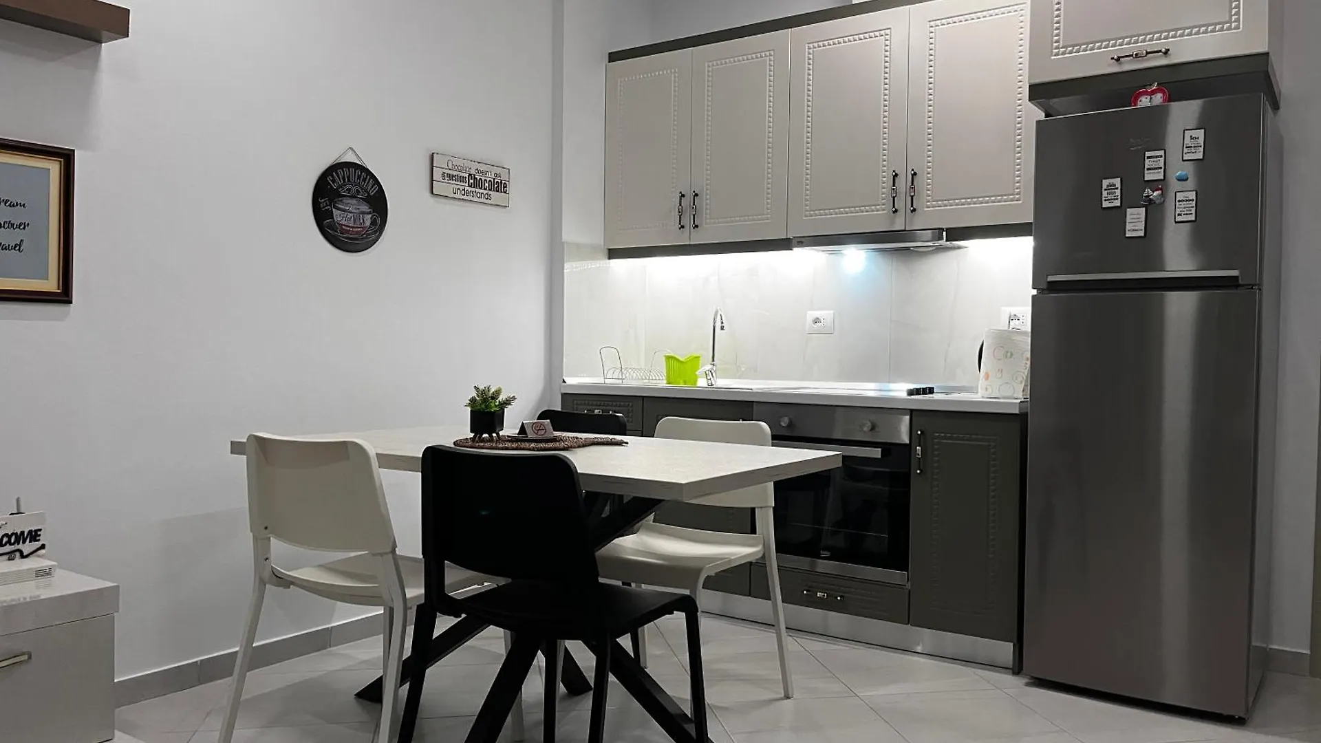 דירה Plazhi San Pietro Beach House Gjiri I Lalzit